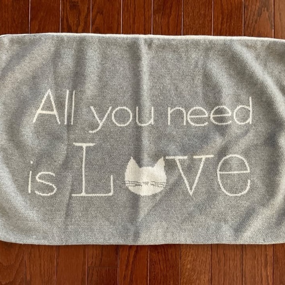 All You Need is Love Cat Pillow Cover😽 - Picture 1 of 2